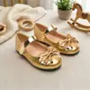 Sapatos infantis confortáveis e anti-atrito para meninas, para uso formal, apresentações e looks de feriado, sapatos de menina com laço e fechos de velcro