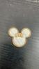 Lindo colgante de carcasa para teléfono móvil de oso Mickey DIY, accesorios para la cabeza de ropa, decoraciones de aleación, accesorios al por mayor
