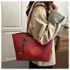 Bolso Grande de Cuero Encerado al Aceite para Mujer 2025 Nuevo Otoño e Invierno Bolso de Hombro para el Trabajo Bolso de Mano