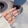 Moda Europea y Americana Pendientes Exagerados con Forma de Diamante Grande para Mujer ~ Nuevo Estilo Fresco Tendencia de Pendientes Metálicos