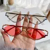 Nuevas Gafas de Sol Pequeñas de Marco en Forma de Diamante Metal de Medio Marco Europeas y Americanas para Mujer con Incrustaciones de Diamantes Perlas Anti-UV de Gama Alta para Hombre