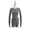 Traje de chica sexy para mujer, otoño e invierno 2023, sexy, ajustado, de punto, de manga larga, con cuello en V, top ajustado, pantalones cortos casuales, conjunto de dos piezas