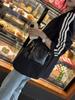 Bolsa Vertical de Cuero Genuino para Teléfono Móvil para Mujer 2026 Nueva Bolso Cruzado de Cuero Suave Bolso de Hombro Versátil para Mujer Mini Bolso para Dama