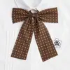 Corbata de Lazo de Lunares Jk Falda Escocesa Camisa Corbata de Lazo Cordón Corbata de Lazo de Plumas Cuadrada para Mujer Lunares Mango Largo Mariposa Grande Accesorio