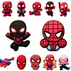 Charms de Zapato Clog Hombre Volador Rojo Accesorios DIY Decoraciones para Zapatos Charms de Zapato de Goma Suave PVC Hebillas para Cordones