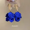 Brincos Pingente de Borla de Pétala de Acrílico Europeus e Americanos Agulha de Prata, Brincos Stud Estilo Melard, Brincos de Design Único de Nicho