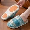 Chinelos de Algodão Personalizados para Casais no Outono e Inverno Calçados de Algodão Simples para Casa Base Antiderrapante Pelúcia Quente Homens e Mulheres Novos Chinelos Grossos