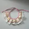 Baberos para mascotas transfronterizos, baberos para gatos, accesorios para perros de encaje rosa con lazo, fabricante de bufandas al por mayor