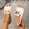 Sandalias de cuña transfronterizas para mujer, suela gruesa, modelo nuevo 2026, talla grande, moda casual, hebilla metálica, sandalias de punta abierta, venta al por mayor