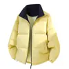 Jaqueta de algodão com gola alta color block, unissex, jaqueta puffer moderna com color blocking da moda para adolescentes e casais, casaco para atividades ao ar livre