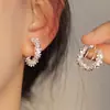 Pendientes de Clip de Lujo Ligero Estilo Hong Kong sin Agujeros para Orejas Pendientes Geométricos de Perla y Camelia para Mujer Sentido Avanzado Simples Elegantes Pendientes Versátiles