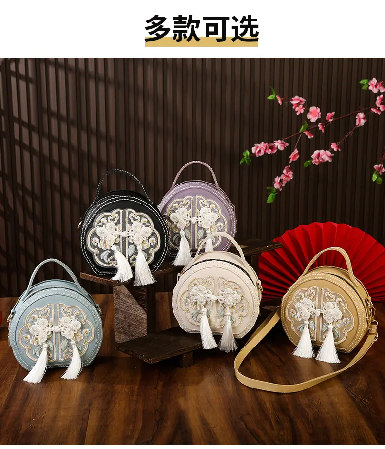 diy手工刺绣包包_07.jpg