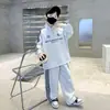 Roupa de Outono para Meninos 2025 Novo Conjunto Esportivo de Outono para Crianças Mais Velhas, Estilo Primavera e Outono, Moderno e Estiloso para Meninos