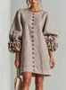 Vestido corto de algodón y lino estilo francés con manga de farol floral tridimensional, cuello redondo, de un solo botón, corte holgado, favorecedor para vacaciones