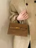 Bolso Cuadrado Pequeño de Textura Nueva de Invierno, Bolso Casual de Diseño de Nicho a la Moda, Bolso Cruzado de Hombro de Moda para Mujer 2026