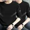 Camiseta esportiva casual masculina de manga longa estampada, moderna para adolescentes, adequada para todas as estações, gola redonda, top básico de manga longa