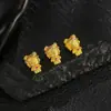 Prata 925 Banhada a Ouro Corindo Incrustado Bebê Nezha Furo Reto Pequenos Acessórios DIY Moda Estiloso Versátil Pequenos Acessórios