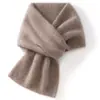 Novo cachecol cruzado unissex de cashmere 100% puro, camada dupla perfurada, aquecedor de pescoço quente e resistente ao frio, simples e versátil
