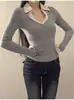 Camisa de Capa Falsa de Dos Piezas, Nuevo Top Estilo Coreano, Camiseta de Manga Larga con Forma de Corazón Dulce para Mujer, Ajuste Delgado para Otoño e Invierno