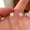 Pendientes de Plata de Ley S925 con Cruz Totalmente Incrustada y Trébol de Cuatro Hojas, Estilo de Nicho de Lujo Ligero, Pendientes de Alta Gama para Mujer
