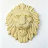Escultura Pingente de Torneira Cabeça de Leão em Fibra de Vidro com Areia Artificial Ornamento de Fonte com Jato d'Água para Paisagem de Jardim Chinês