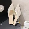 Mules Femininas Abertas no Dedo para o Verão de 2026 com Salto Fino, Sandálias de Salto Alto em Renda Retrô, Sapatos Estilo Fada com Bico Fino