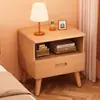 Mesita de noche de madera maciza para dormitorio del hogar 2026 Venta caliente Creativa Pequeño Armario de almacenamiento simple para niños Mesita de noche de tronco