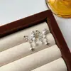 Brincos de Prata Esterlina S925 Estilo Francês Laço Estrela Cintilante para Mulheres, Nicho de Luxo Leve de Alta Qualidade, Design Moderno Único e Versátil