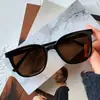 Óculos de Sol Vintage com Tachas, Mesmo Estilo dos do Xiaohongshu, Óculos de Sol da Moda, Novos Óculos de Verão Ins B