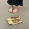 Sapatos de vovó com laço e sola macia, sapatos rasos baixos para mulheres, novos sapatos Mary Jane de balé versáteis da primavera de 2026