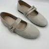E-commerce Transfronteiriço 2026 Primavera/Outono Novos Sapatos Mary Jane de Camurça Femininos Bico Redondo Solado Plano Tiras Duplas de Fivela Sapatos Individuais Versáteis Retrô