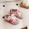 Tênis Infantil Estilo Coreano Forrest Gump 2025 Novo Primavera e Verão Respirável Tênis para Meninas Tênis de Treinamento Moral para Bebês Tênis Esportivo para Meninos
