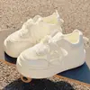 Zapatos Blancos de Malla con Suela Gruesa para Mujer 2026 Verano Nuevos Alta Apariencia Transpirables Versátiles Con Faldas Casuales Zapatos de Pan