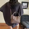 Bolsas para Mujer 2024 Nuevas Primavera y Verano Bolsos Cubo de Nicho Versátiles para el Trabajo y Uso Casual Bolsos de Hombro y Cruzados Bolsos de Moda para Mujer