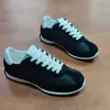 Modelos de zapatos de mujer 2026, solo disponibles bajo pedido, con requisitos de cantidad mínima
