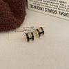 Pendientes de gota con letra H (2024) para mujer, estilo Chanel pequeño, sencillos, elegantes, ligeros y lujosos, de alta gama.