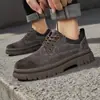 Botas 2025 Masculinas Outono e Inverno Novas Botas Retrô de Ruibarbo Botas de Trabalho para Exterior com Solado Grosso Botas Curtas Casuais Britânicas Tendência