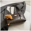 Bolso Grande Retro de Gama Alta para Mujer 2026 Nueva Moda Bolso de Hombro Casual Tendencia Súper Popular Bolso de Axila para Viajar Tendencia