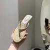 Novedad de Verano 2026: Chanclas cómodas y fáciles de llevar de tacón alto con punta redonda y tacón de cuña, versátiles y elegantes, adecuadas para combinar con faldas, para mujer