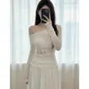 Vestido Asimétrico con Corte en el Hombro de Puro Deseo Estilo Francés para Mujer, Nuevo Diseño Otoño e Invierno 2026, Ceñido a la Cintura, Adelgazante, Bodycon, Largo