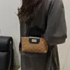 Bolsa Feminina Acolchoada de Corrente Estilo Francês de Nicho Nova Moda Outono/Inverno 2025 Bolsa de Mão Bolsa de Ombro Transversal para o Dia a Dia