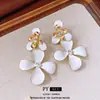 Aretes de aguja de plata con diamantes y diseño floral con goteo de aceite, estilo corte vintage, aretes simples y de moda, elegantes, de lujo ligero, aretes de alta gama