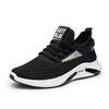 Zapatos de Hombre 2025 Primavera Nuevos Zapatos Casuales Tejido Volador Deportivos de Moda Transfronterizos para Hombre Venta al por Mayor