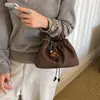 Bolsa Plissada para o Dia a Dia Estilo Coreano Nova Nuvem 2026 Transversal Versátil Super Quente Nicho Saco Tendência Retrô Bolsa Feminina