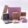 Fonte Caixa de colar de veludo Advanced Sense Packaging Surpresa Pulseira Caixa de anel Atacado Emblema Caixa de joias