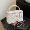 Bolsa Caixinha Bordada Acolchoada com Fio de Diamante Estilo Fragrância Pequena Transfronteiriça Bolsa Transversal Quadrada Pequena da Moda Bolsa de Maquiagem Exquisita Bolsa de Mão com Corrente