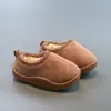 Sapatos de Algodão Quente de Pelúcia para Crianças 2025 Outono/Inverno Novo Estilo Sapatos Casuais de Algodão para Crianças de Tamanho Médio e Grande Meninos e Meninas Sapatos Casuais de Algodão Antiderrapantes