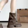 Botas Curtas de Solado Grosso Chuyuji Femininas para Mulheres Baixas, Novas Botas Estilo Martin Britânico Versáteis de Verão 2026 com Fivela