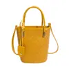 Bolsa de Cubo Tejida de Color Sólido Nueva de Verano para Mujer, Bolso de Mano Cruzado de Nicho, Bolso Pequeño Versátil de Hombro Único