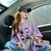 Camiseta Solta de Algodão Puro com Estampa Dopamine Colorida para Mulheres Estilo Fofo Estampa de Gato Top de Comprimento Médio Valoriza Curvas para Tamanhos Grandes